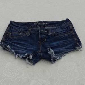 Cut off jean shorts